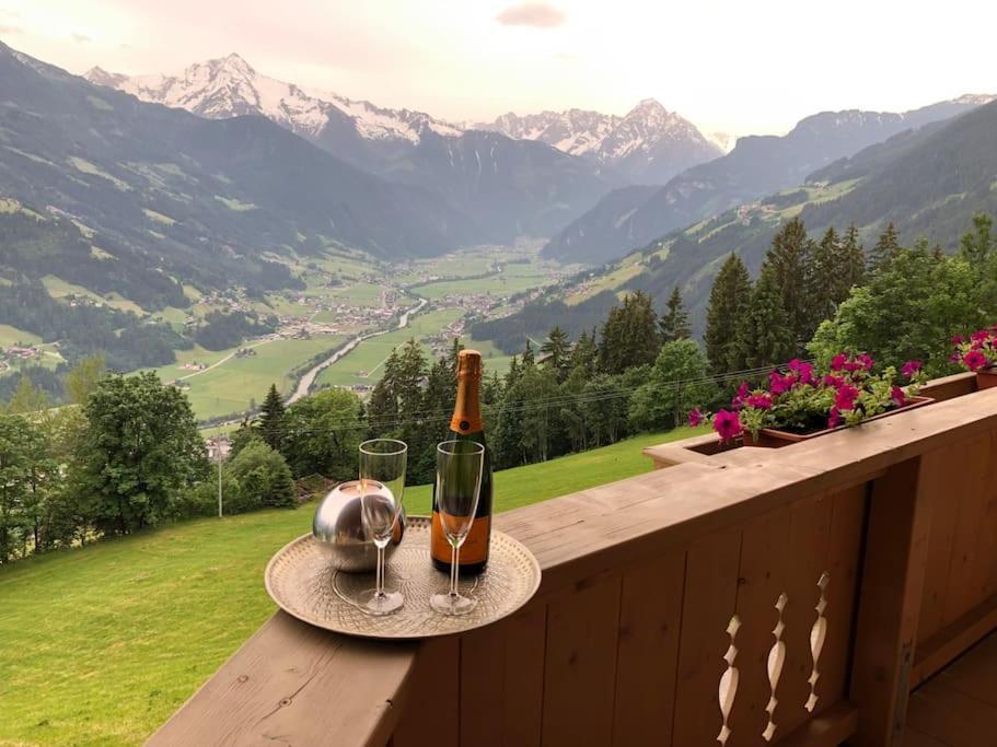 Ferienhaus Zillertal Panorama Blick Balkon Sauna Zellberg Kültér fotó
