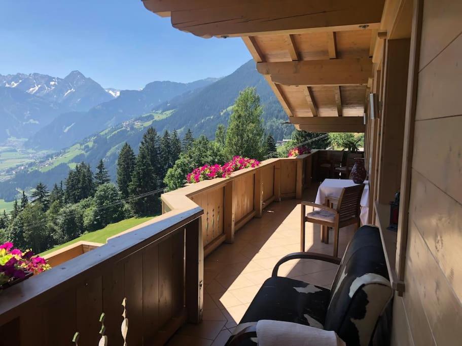 Ferienhaus Zillertal Panorama Blick Balkon Sauna Zellberg Kültér fotó
