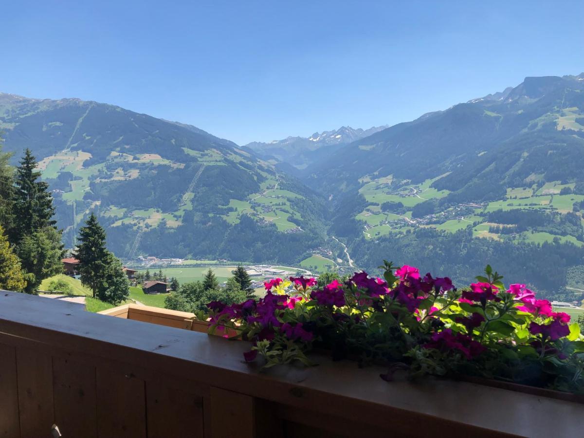 Ferienhaus Zillertal Panorama Blick Balkon Sauna Zellberg Kültér fotó