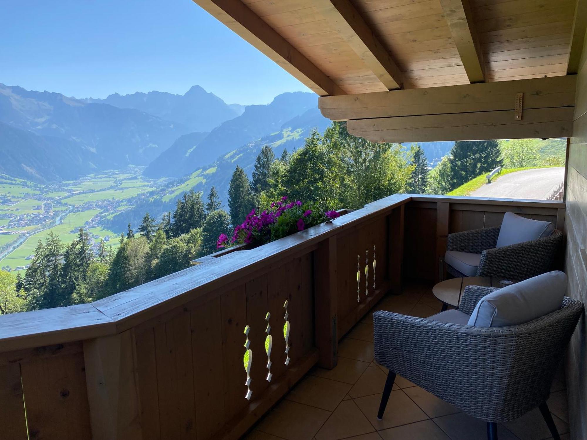 Ferienhaus Zillertal Panorama Blick Balkon Sauna Zellberg Kültér fotó
